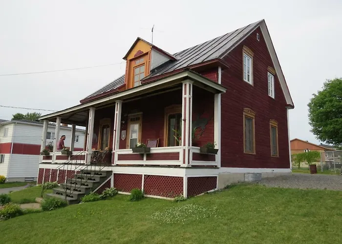 La Vieille Maison Rouge