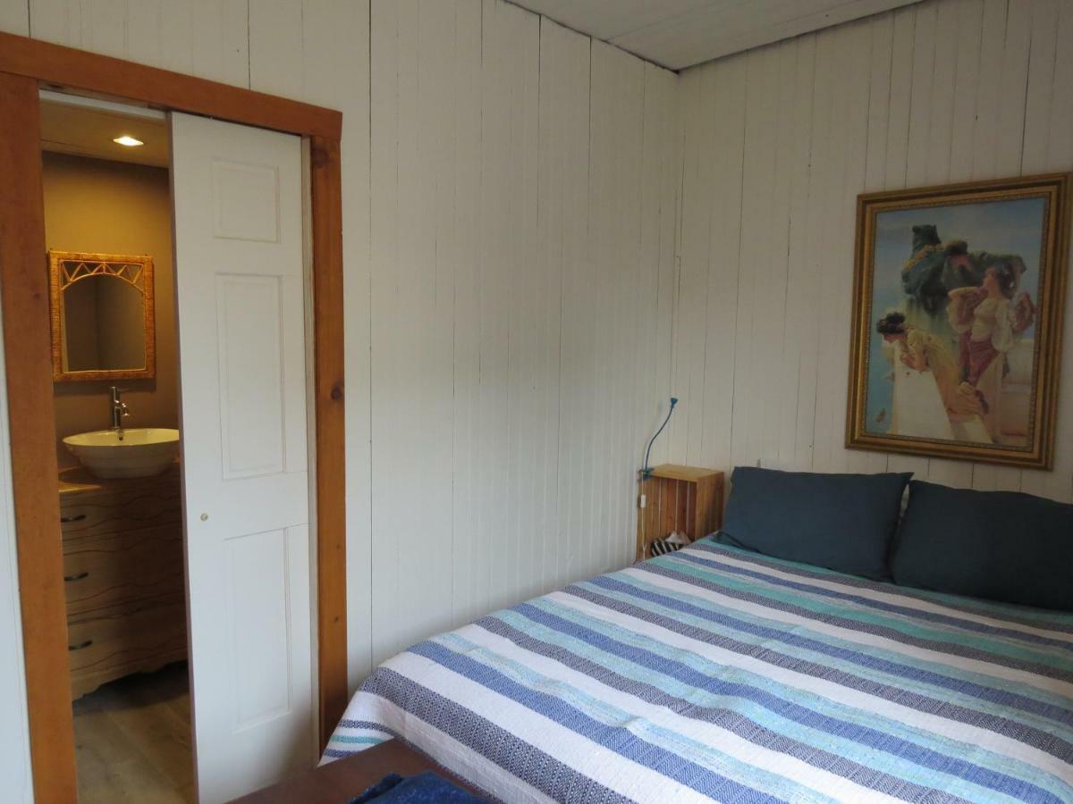 Holiday home La Vieille Maison Rouge *