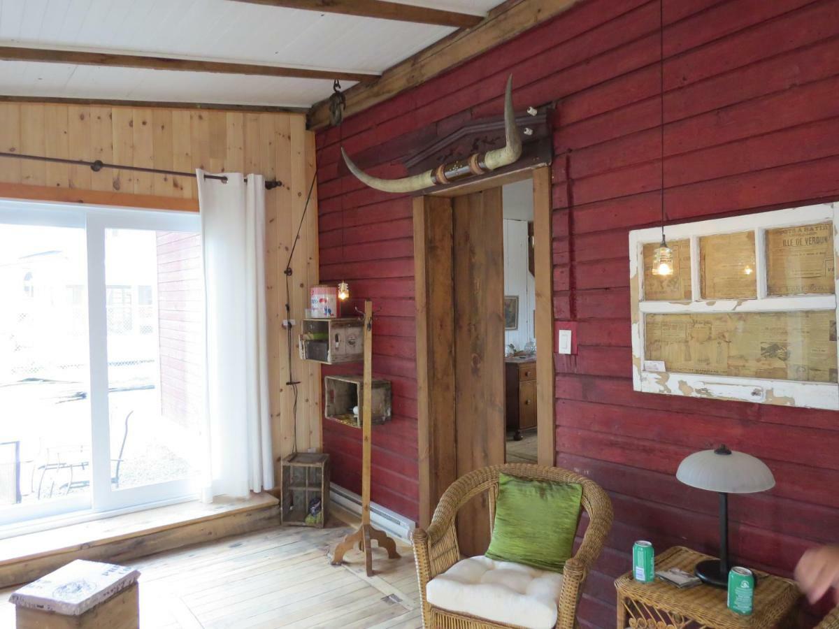 La Vieille Maison Rouge
